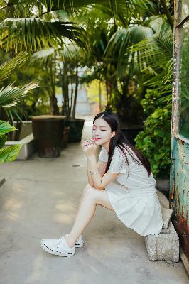 美丽的小蜜桃2