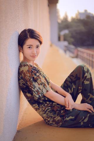 暴躁少女CSGO视频