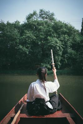 强壮公撩开我的裙子在线观看,强行糟蹋人妻HD中文字幕